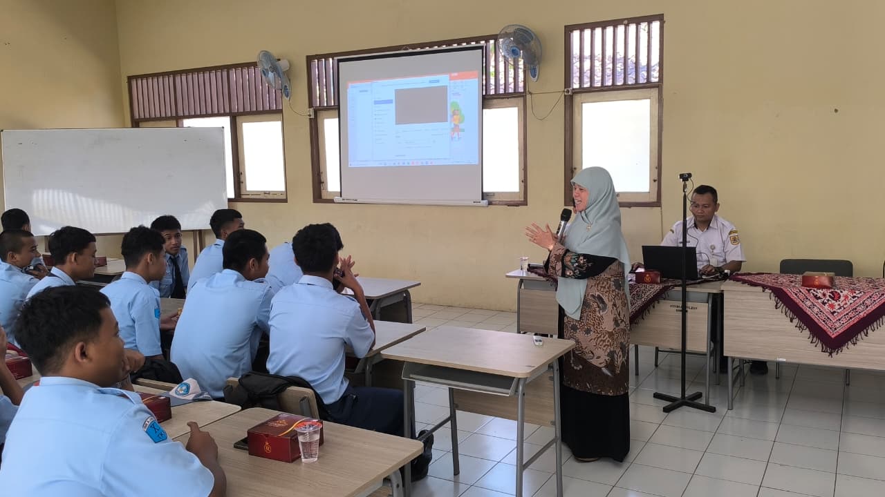 Siswa SMK Rentan Stres, Ida Nurul Farida Minta Sekolah Tak Abaikan Kesehatan Mental